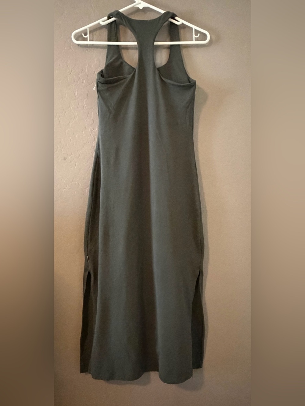 VUORI Dress Olive Green - Picture 4 of 6